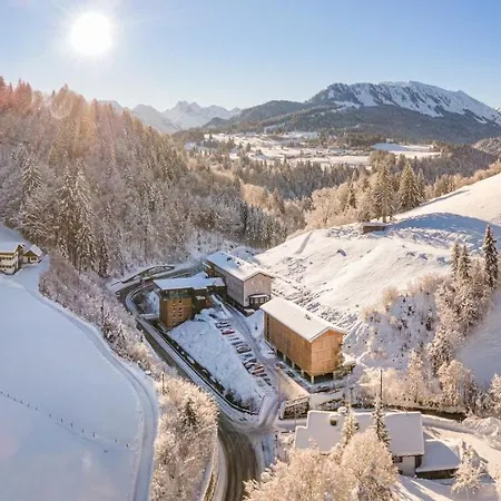 Oberstdorf Hostel *
