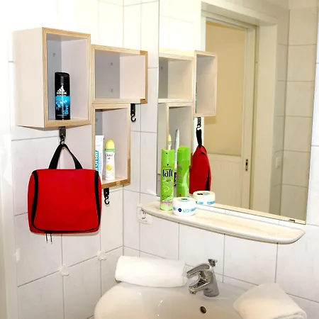 Oberstdorf Hostel بيت شباب