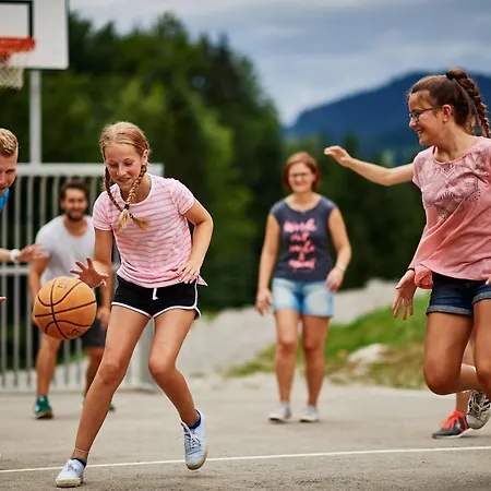 Oberstdorf Hostel بيت شباب اوبرستدورف